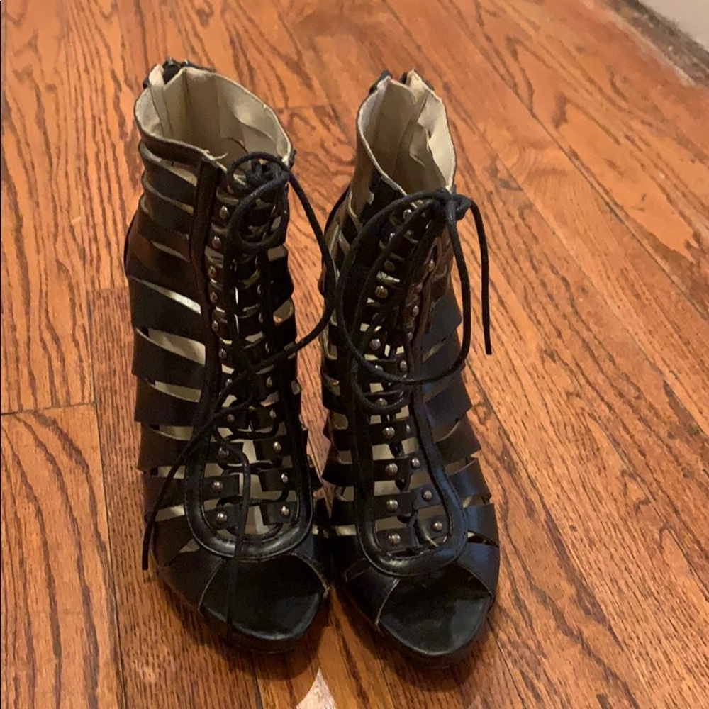 Catherine Malandrino Black Open Toe bootie